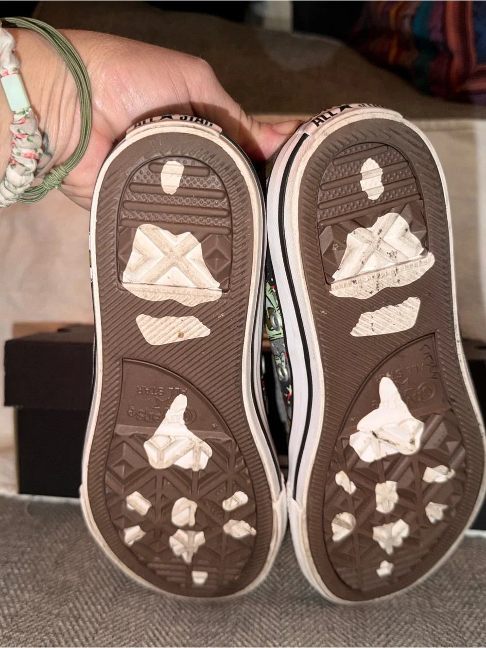 Converse All Star unique dinosaur graphics on the sneakers. Size 3